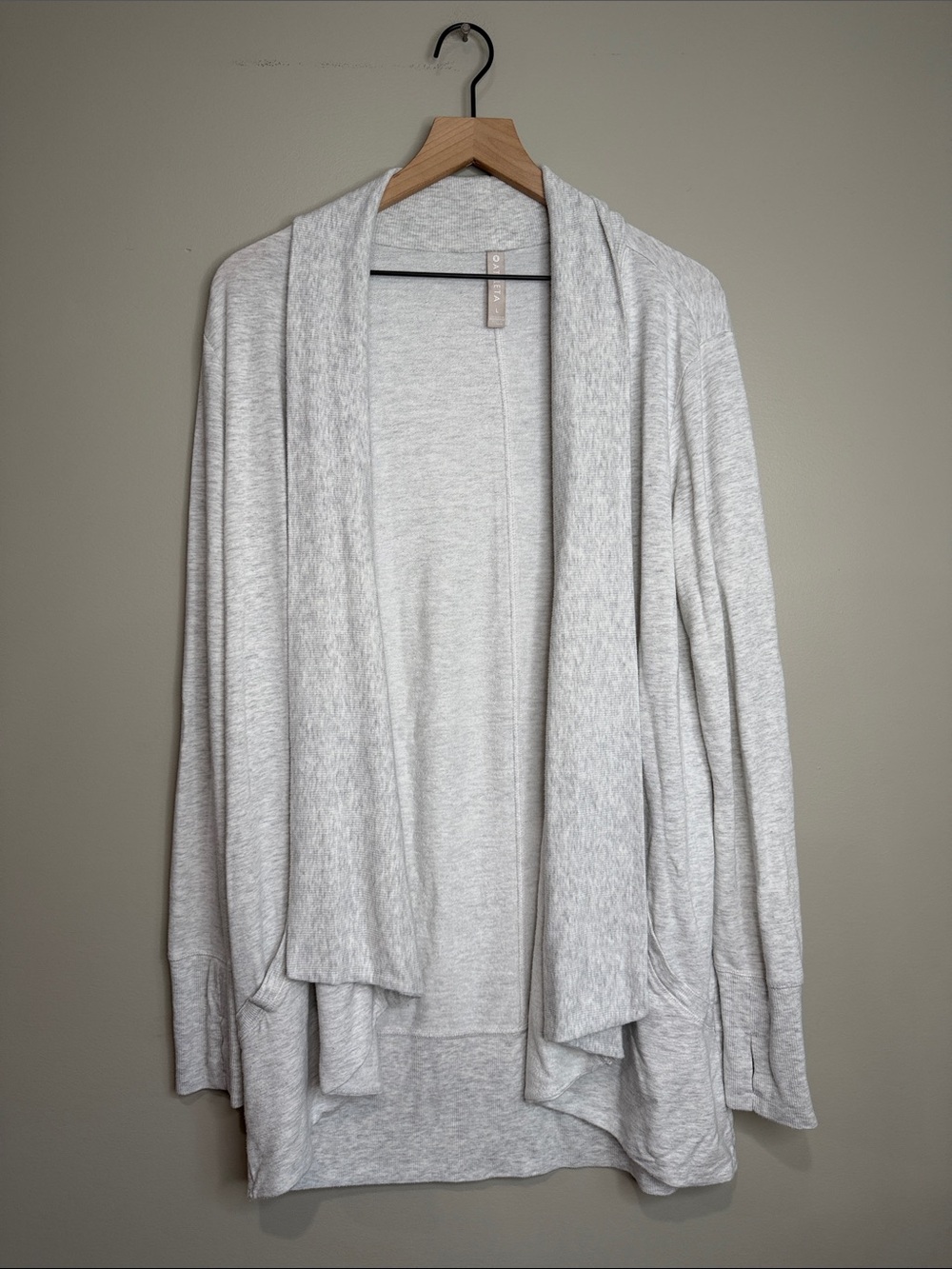 Athleta Pranayama Restore Wrap Light Gray Open-Front Women's Cardigan Sweater L